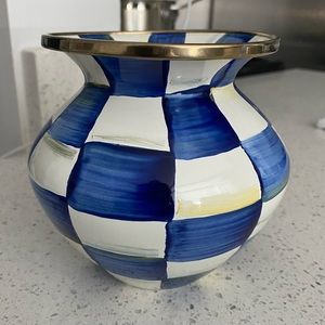 Royal Check Enamel Vase